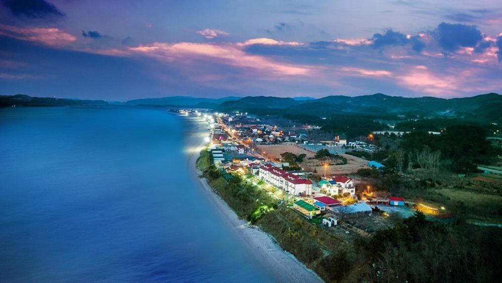 Taean Sandhill Resort Exterior photo