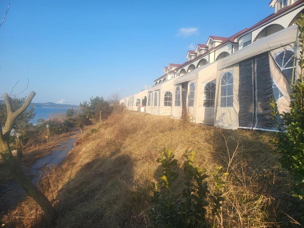 Taean Sandhill Resort Exterior photo